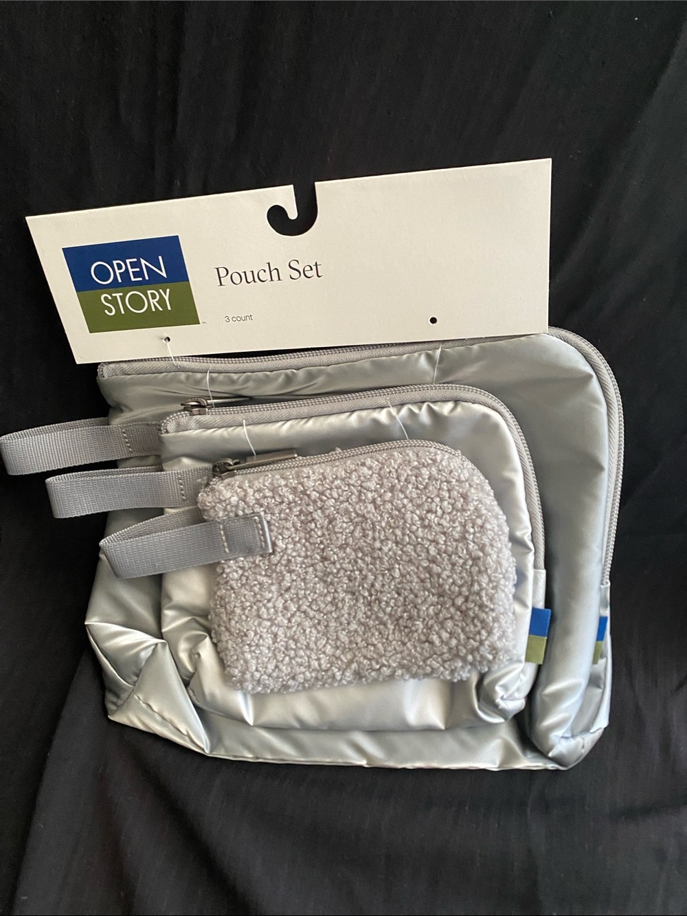Open Story Silver Gray Pouch Set